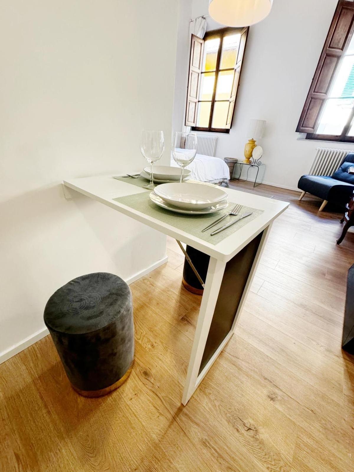 Boutique Room - Centro Storico 20 Min Da Firenze 恩波利 外观 照片