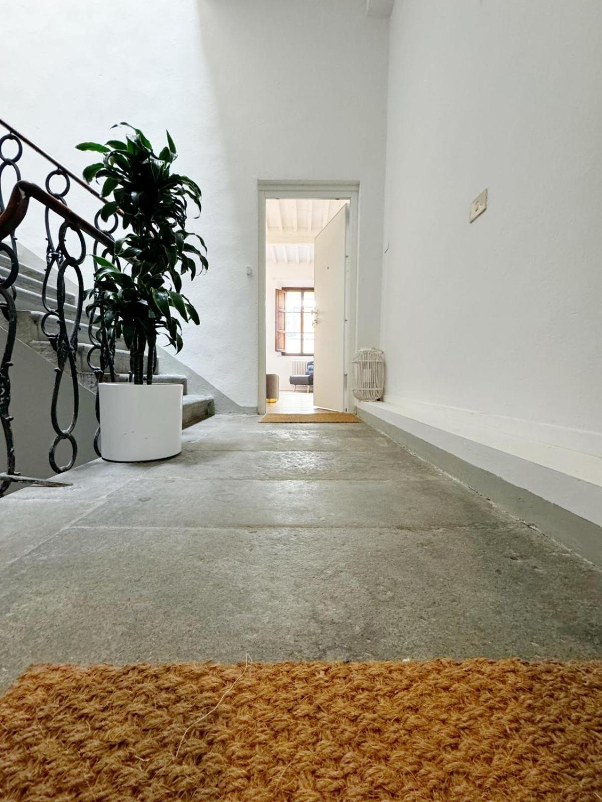 Boutique Room - Centro Storico 20 Min Da Firenze 恩波利 外观 照片