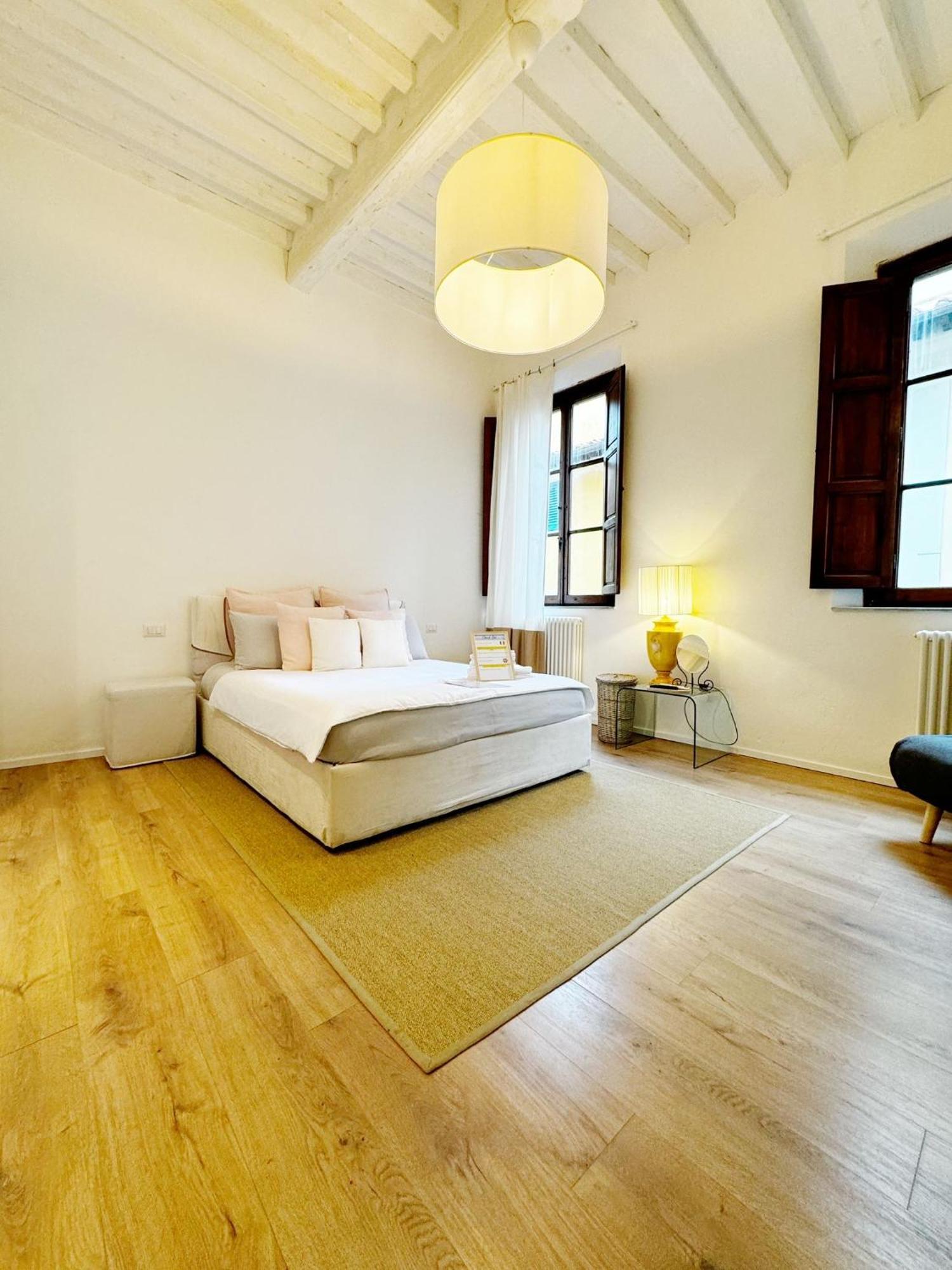 Boutique Room - Centro Storico 20 Min Da Firenze 恩波利 外观 照片