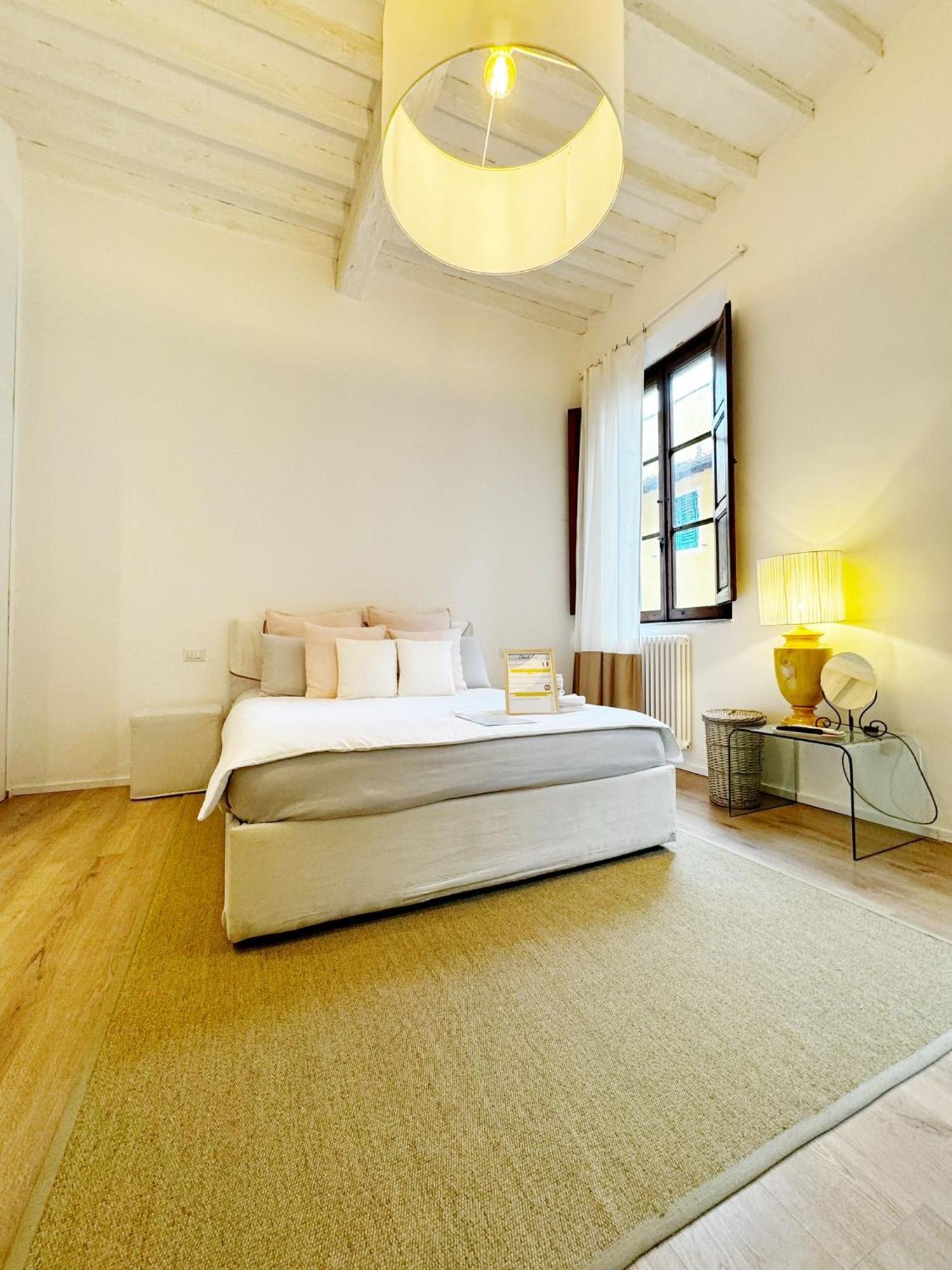 Boutique Room - Centro Storico 20 Min Da Firenze 恩波利 外观 照片